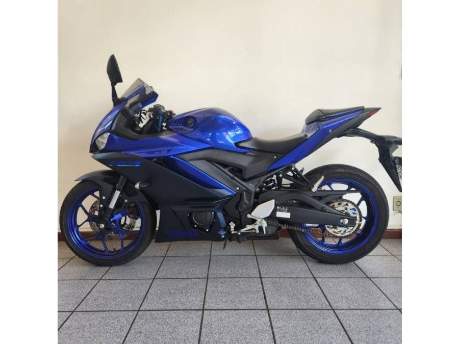 YAMAHA - YZF - 2023/2023 - Azul - R$ 32.500,00