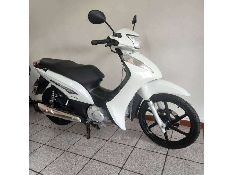 HONDA - BIZ 125 - 2013/2013 - Branca - R$ 12.900,00
