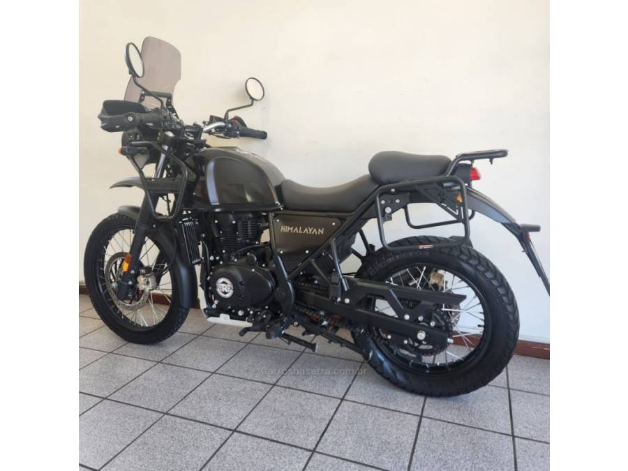 ROYAL ENFIELD - HIMALAYAN 411cc - 2022/2023 - Preta - R$ 21.500,00
