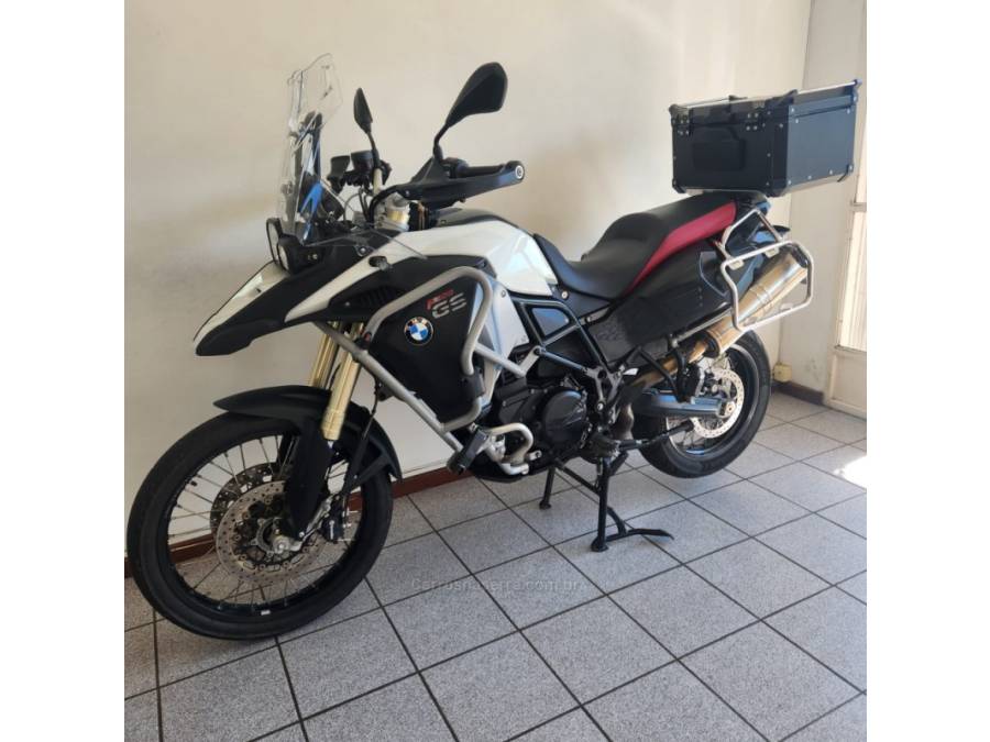 BMW - F 800 - 2015/2016 - Branca - R$ 49.990,00