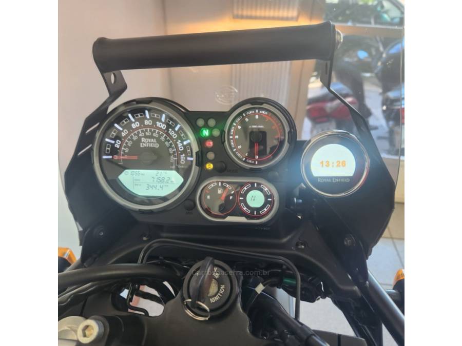 ROYAL ENFIELD - HIMALAYAN 411cc - 2022/2023 - Preta - R$ 21.500,00