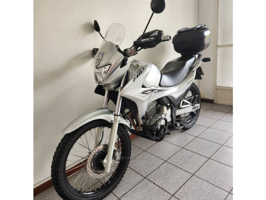 HONDA - NX 400I FALCON - 2012/2013 - Prata - R$ 21.900,00