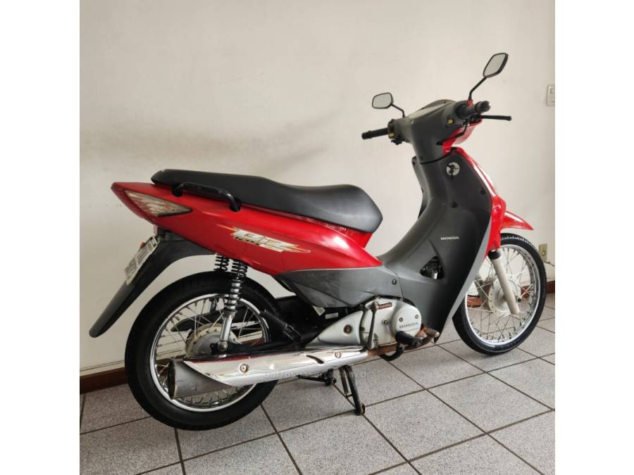 HONDA - BIZ 125 - 2006/2006 - Vermelha - R$ 8.000,00