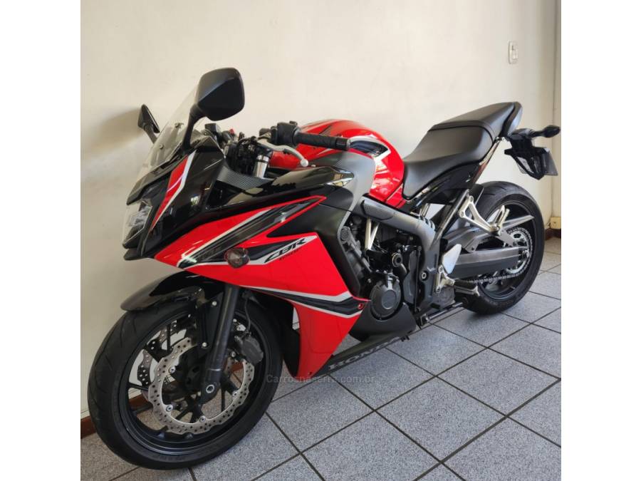 HONDA - CBR 650F - 2019/2019 - Vermelha - R$ 48.500,00