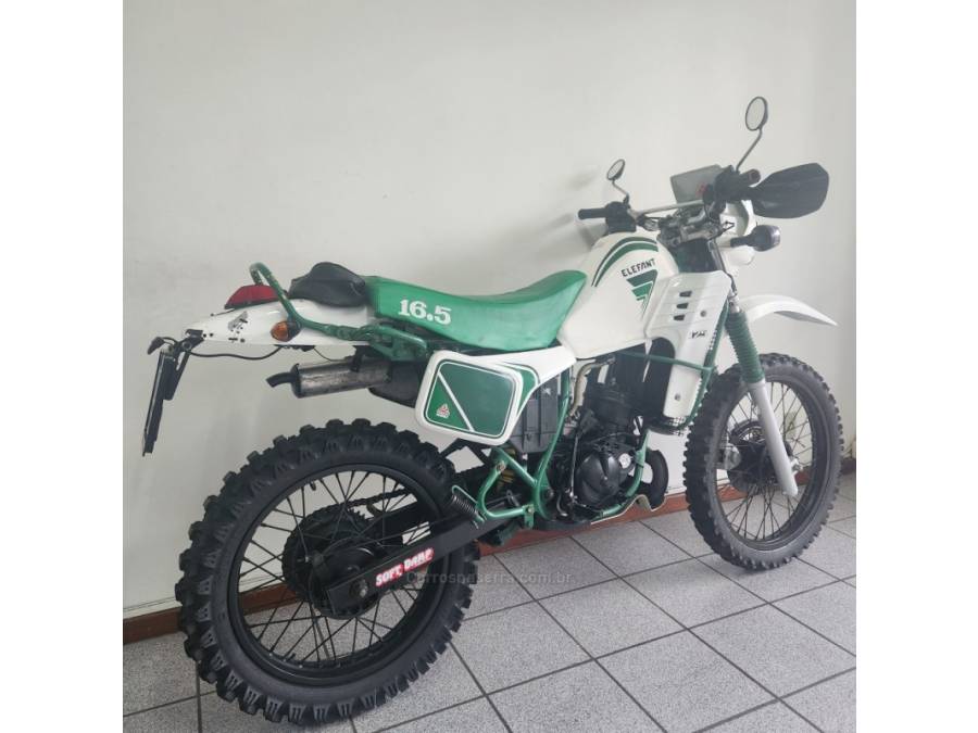 AGRALE - SXT 27.5 - 1987/1987 - Verde - R$ 9.500,00