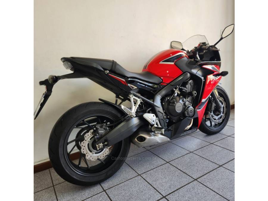 HONDA - CBR 650F - 2019/2019 - Vermelha - R$ 48.500,00