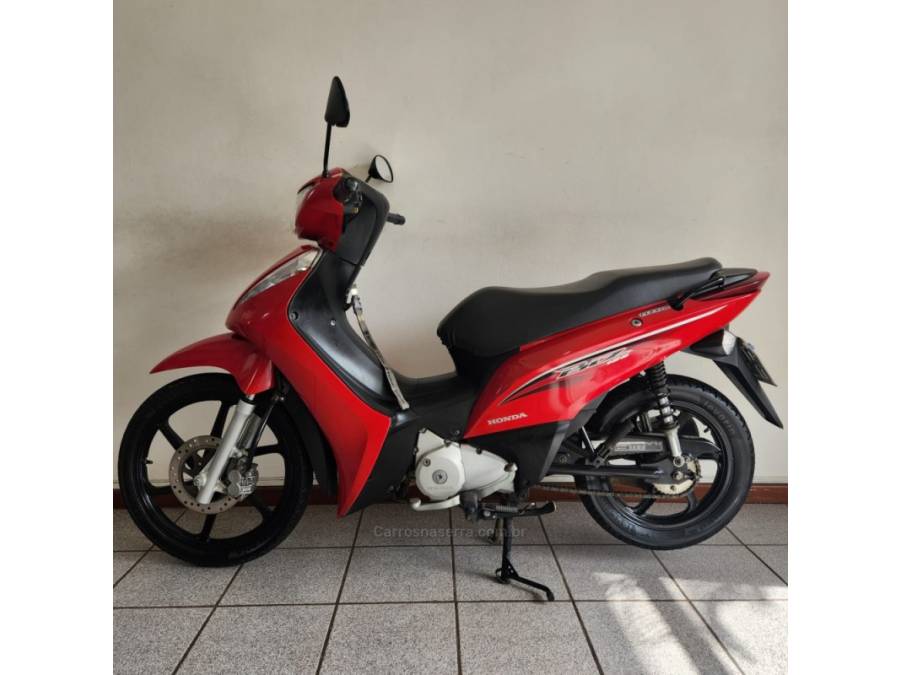 HONDA - BIZ 125 - 2016/2016 - Vermelha - R$ 13.500,00