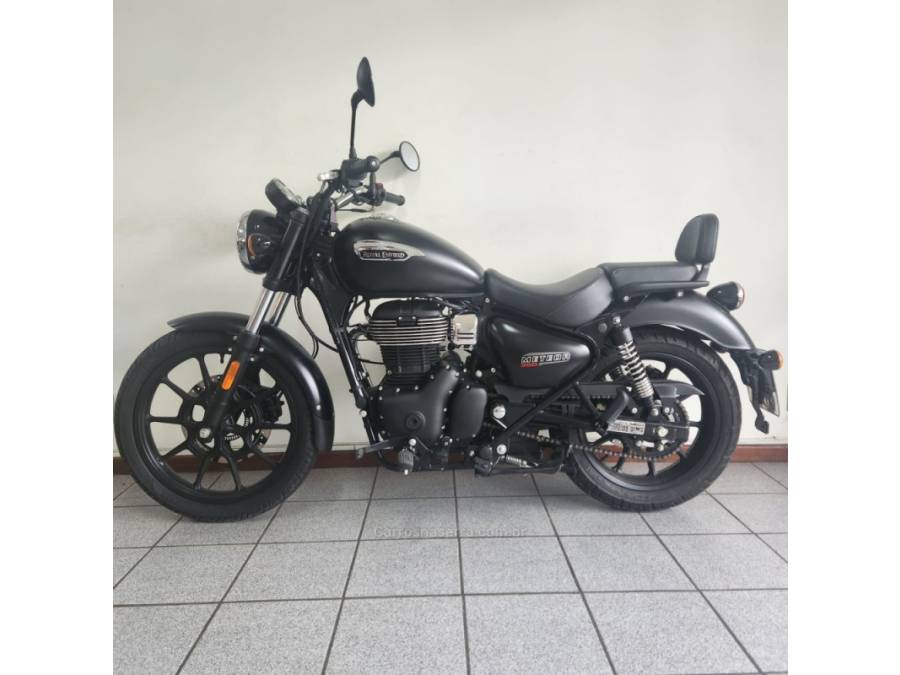 ROYAL ENFIELD - METEOR STELLAR BLACK - 2021/2022 - Preta - R$ 20.900,00
