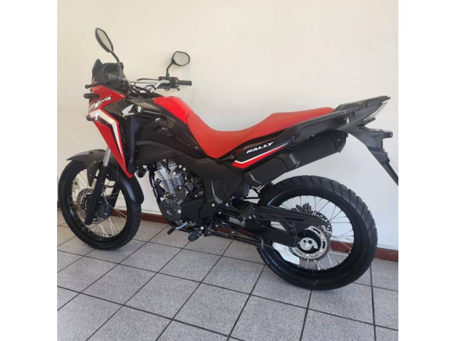 HONDA - XRE 300 - 2025/2025 - Vermelha - R$ 35.990,00