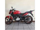HONDA - CB 300R - 2010/2011 - Vermelha - R$ 11.500,00