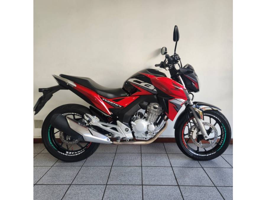 HONDA - CB 250F TWISTER - 2018/2019 - Vermelha - R$ 18.900,00