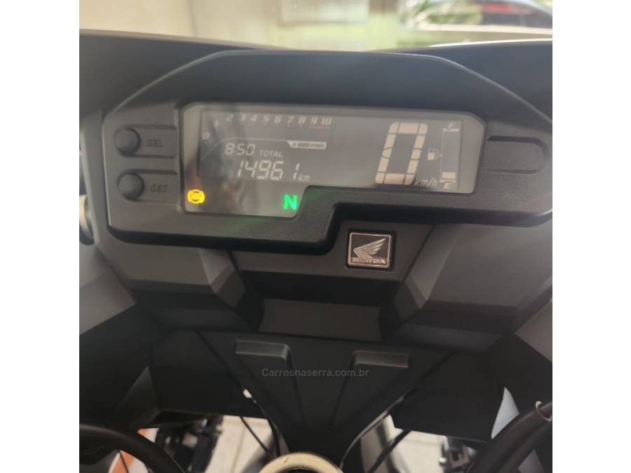 HONDA - XRE 300 - 2019/2019 - Prata - R$ 28.800,00